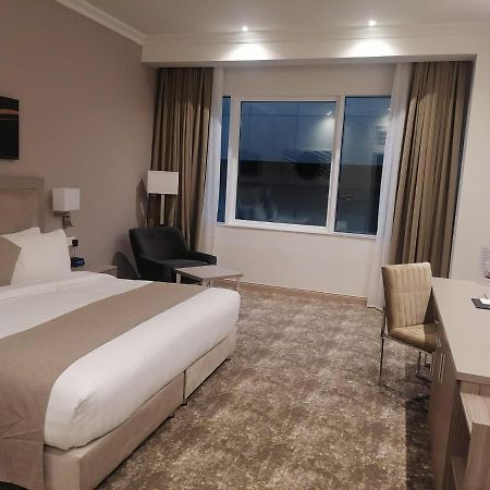 Gloria Hotel & Suites Doha Exteriör bild