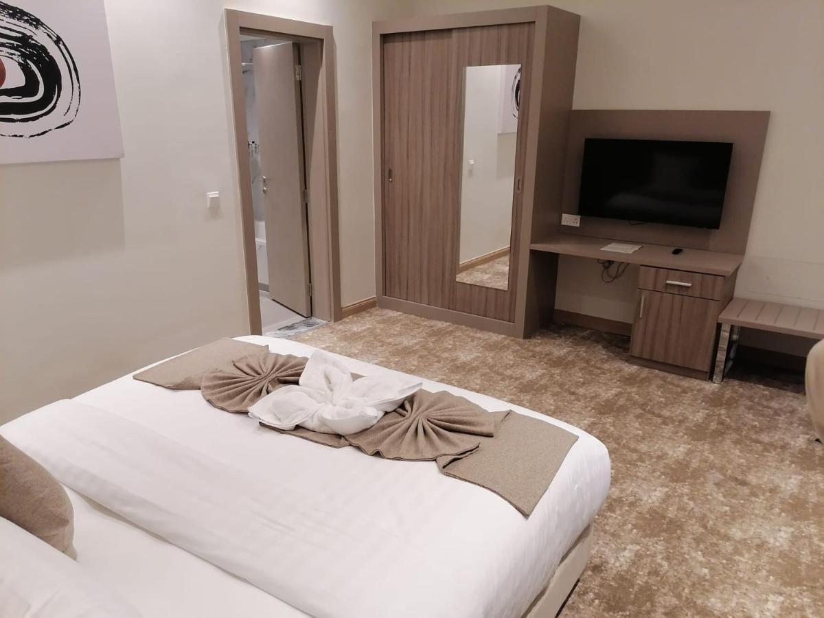 Gloria Hotel & Suites Doha Exteriör bild