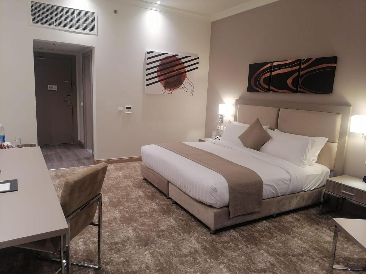Gloria Hotel & Suites Doha Exteriör bild