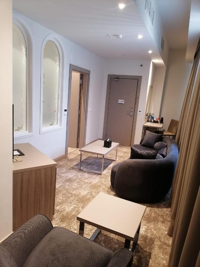 Gloria Hotel & Suites Doha Exteriör bild