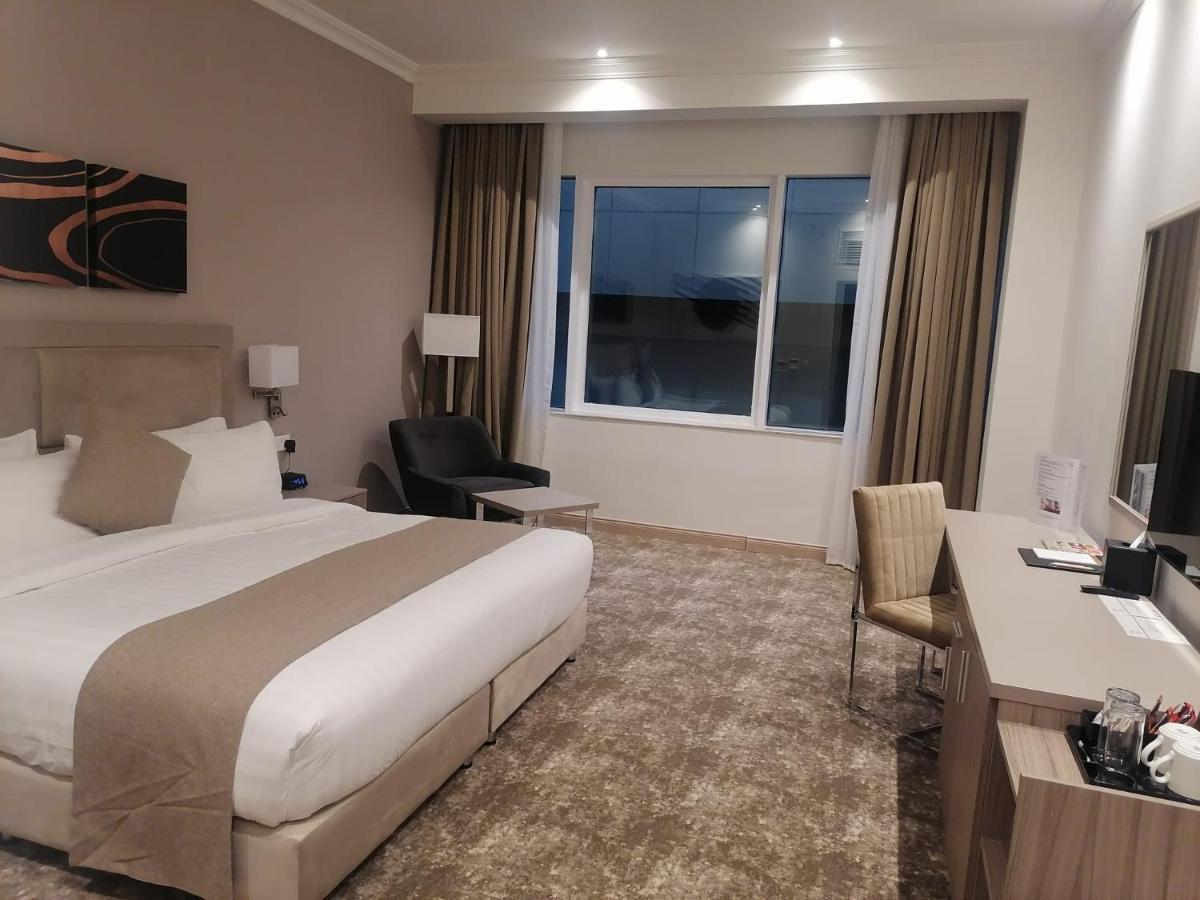 Gloria Hotel & Suites Doha Exteriör bild